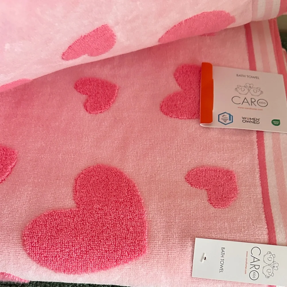 Caro Kids 2 Bath Towels & 5 Washcloths Vibrant Pink Hearts 💕 NEW!